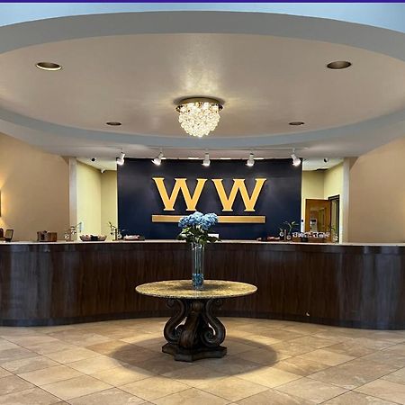 Historic Whispering Woods Hotel & Conference Center Olive Branch Bagian luar foto
